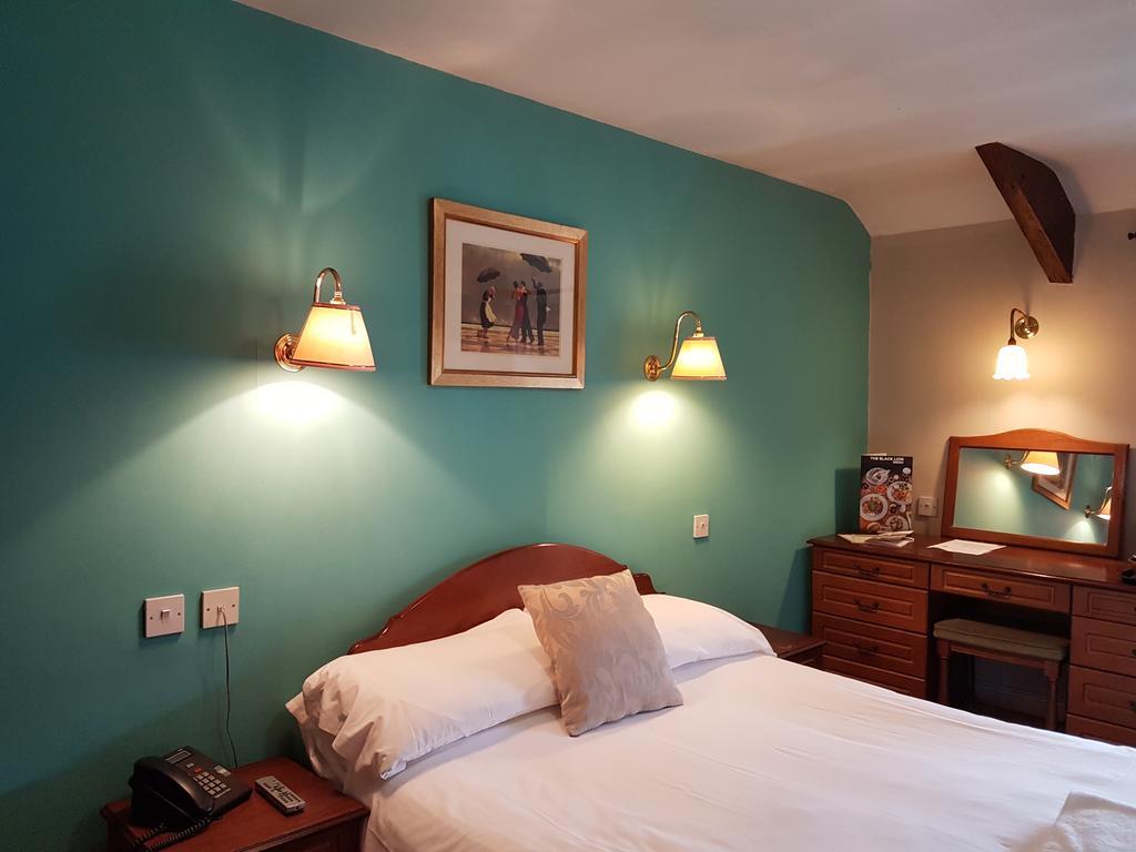 The Black Lion Royal Hotel Lampeter Pokoj fotografie